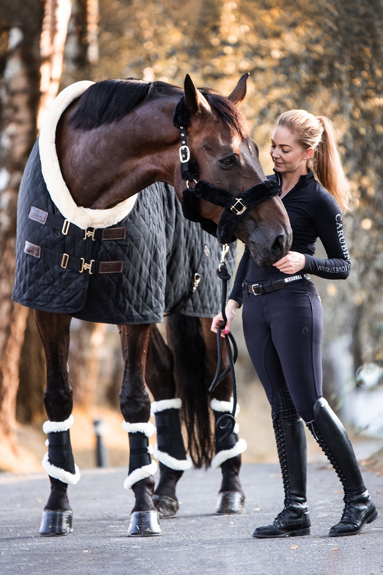 Kentucky Horsewear Show Rug Turnierdecke, 160g Pferdedecken