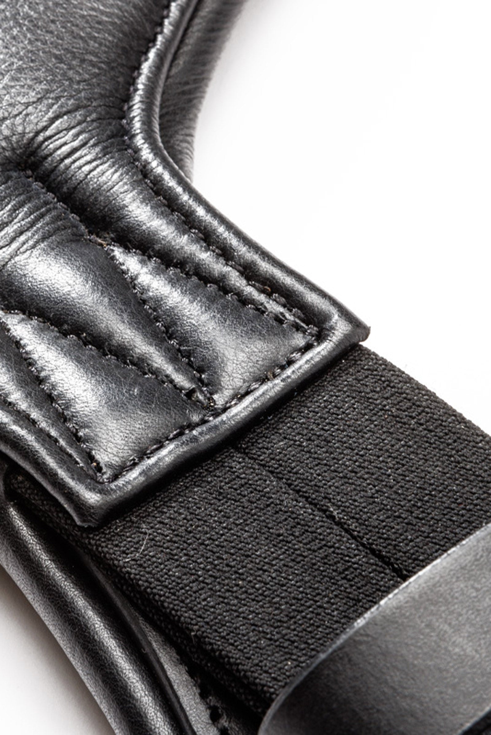 Kavalkade Shortgirth soft leather Casper with elastic Saddles, Girths & Stirrups