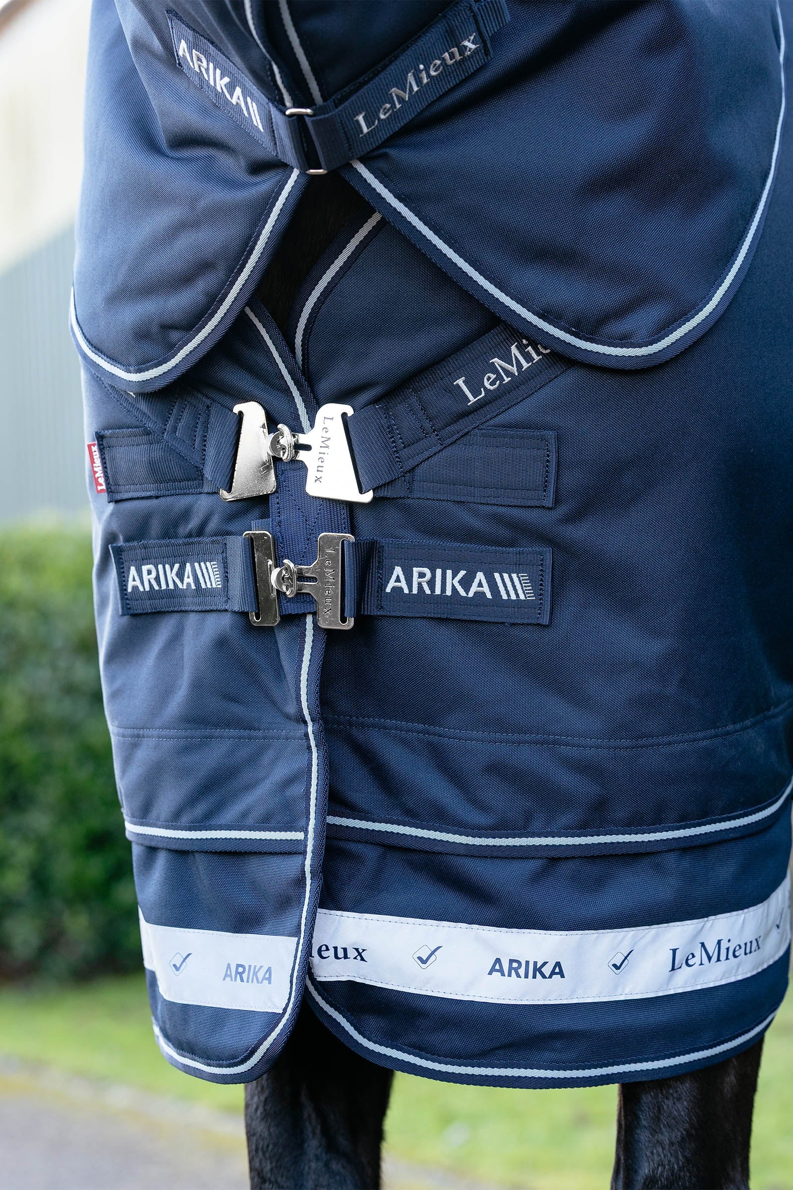 LeMieux Arika Storm-Tek Turnout Rug With Detachable Neck, 50 g Horse Rugs