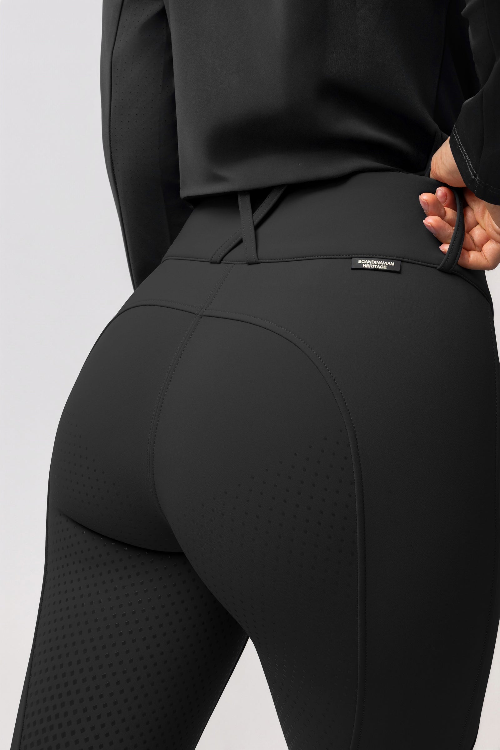 Horze Grand Prix Pro Women's Thermo Fullgrip Breeches Womens Breeches