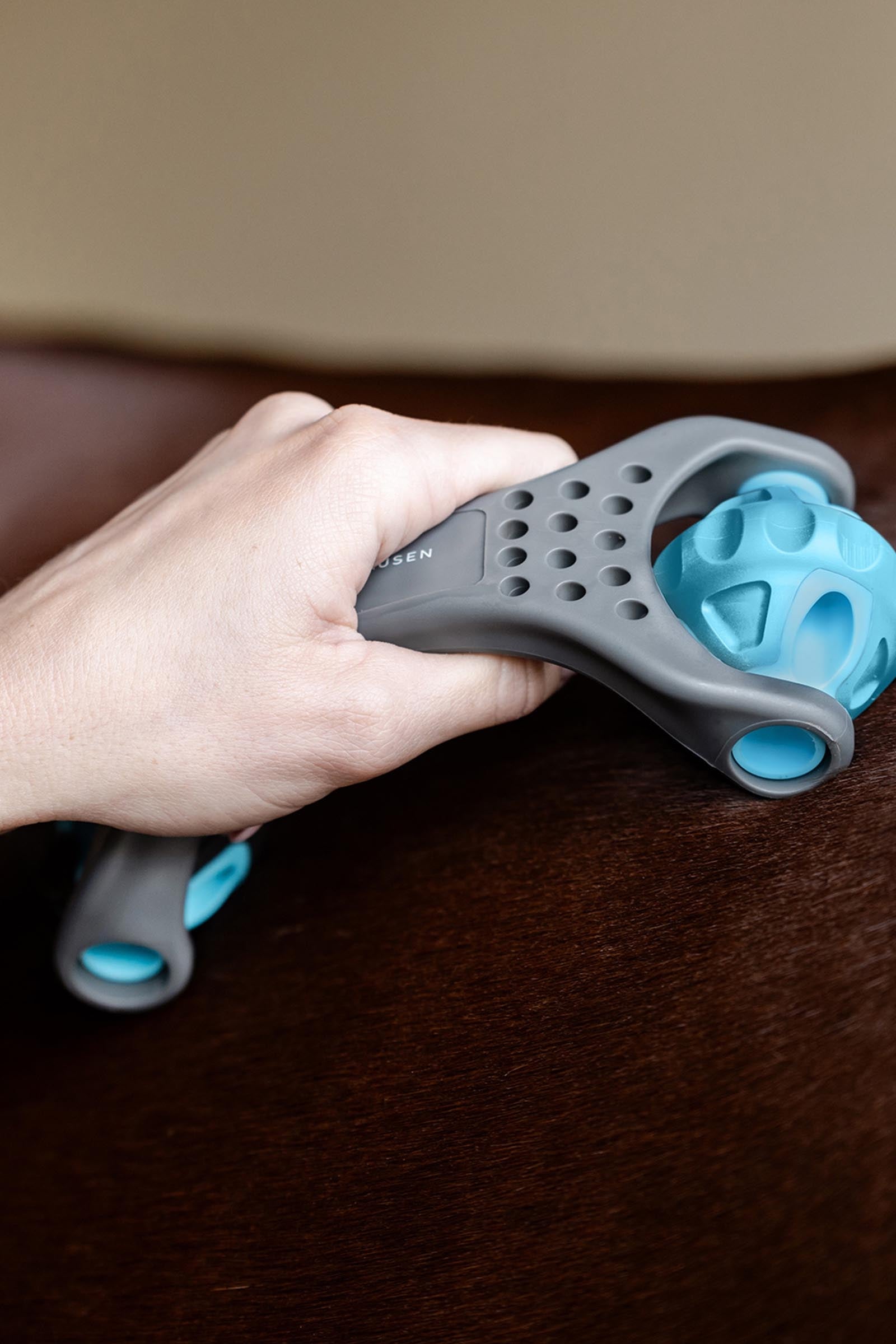 Waldhausen Health + Care Relax Roller Leg Protection & Hoof Protection for Horses