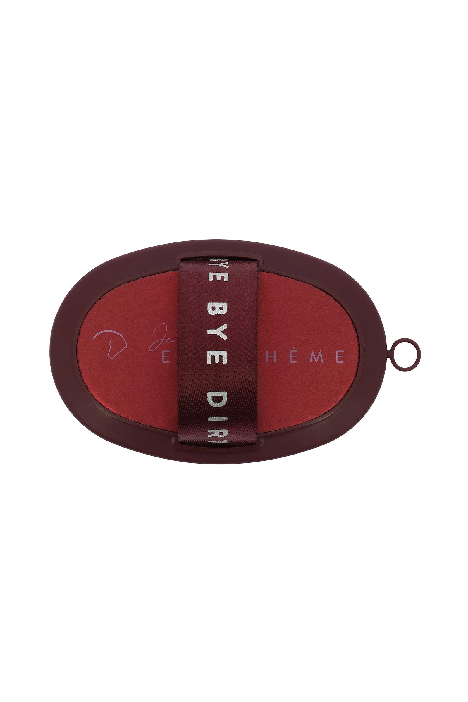 Pack shot 3