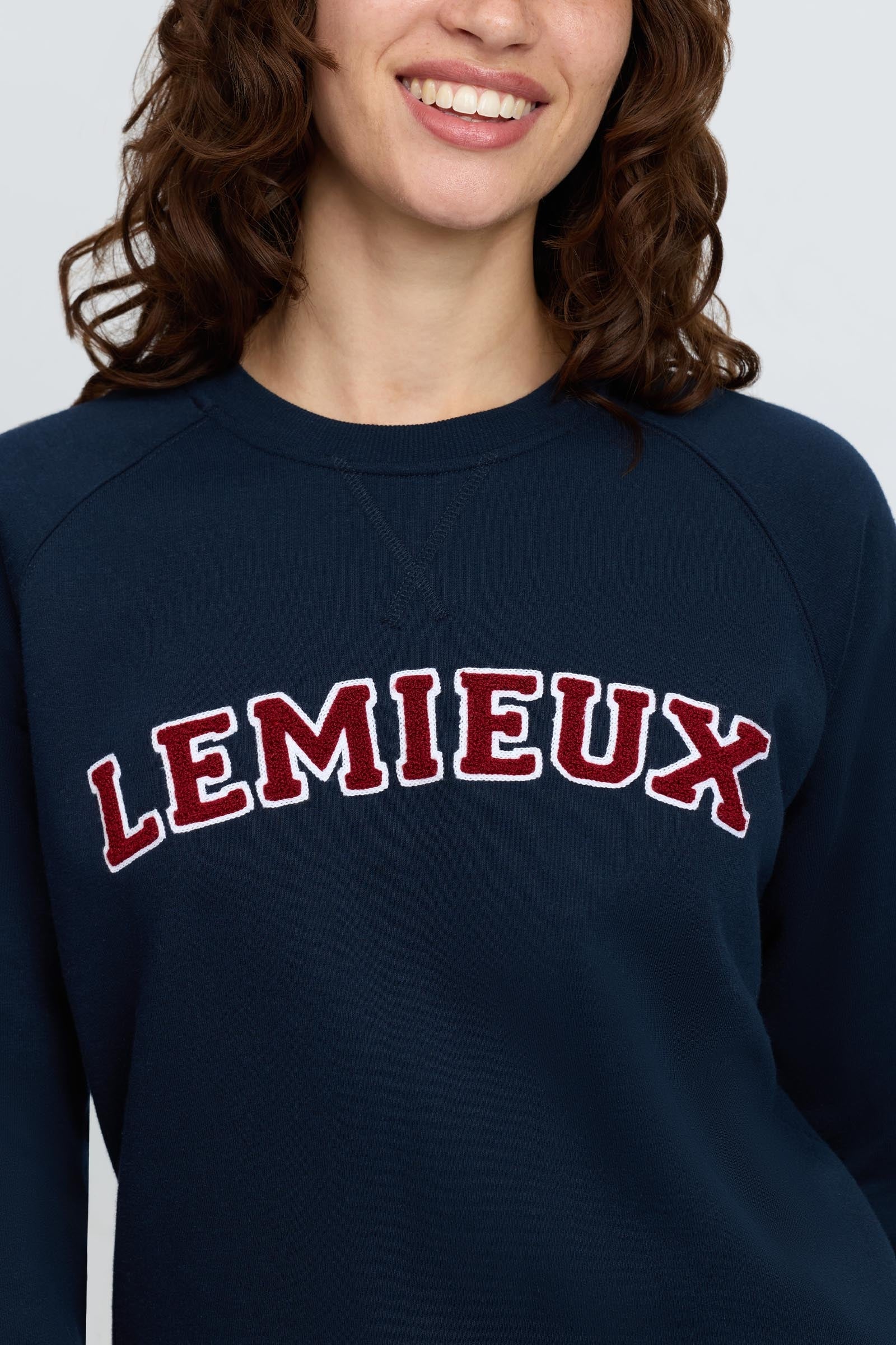 LeMieux Vida Varsity Crew Women´s Neck Sweatshirt Women’s Riding Clothing