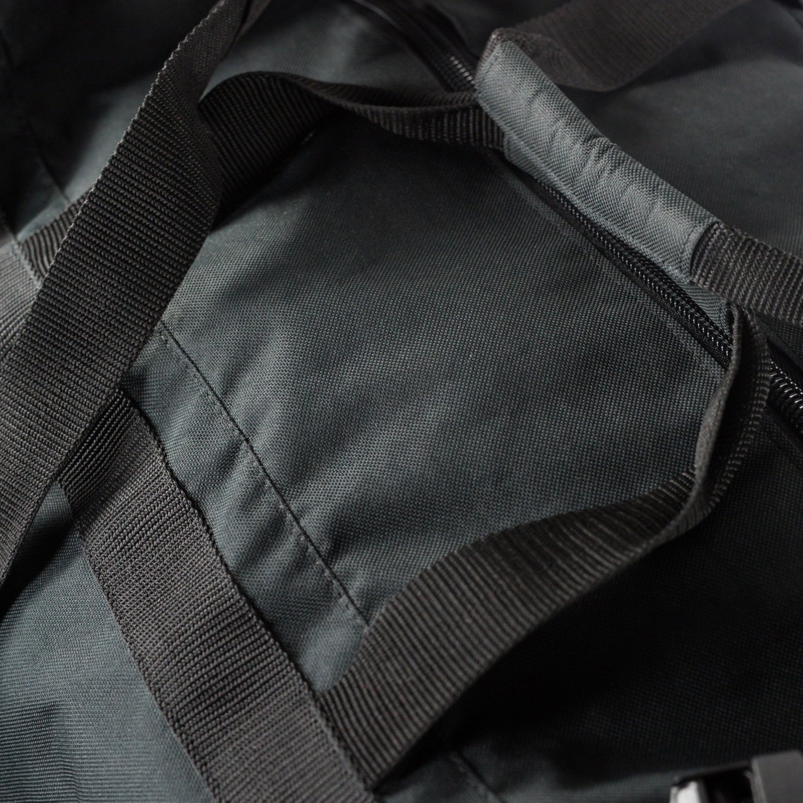 Pack shot 4