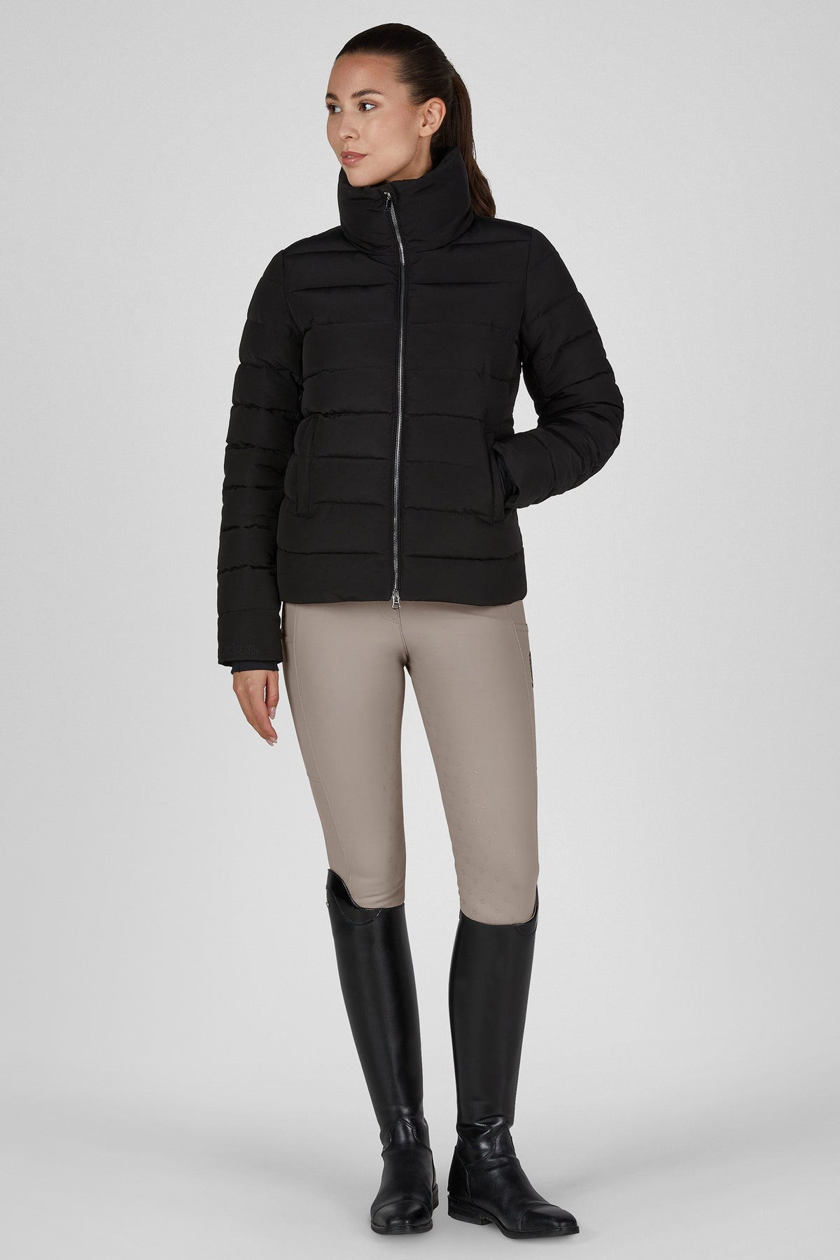 Eskadron Heritage 26/27 Womens Quilt Jacket Women’s Riding Clothing
