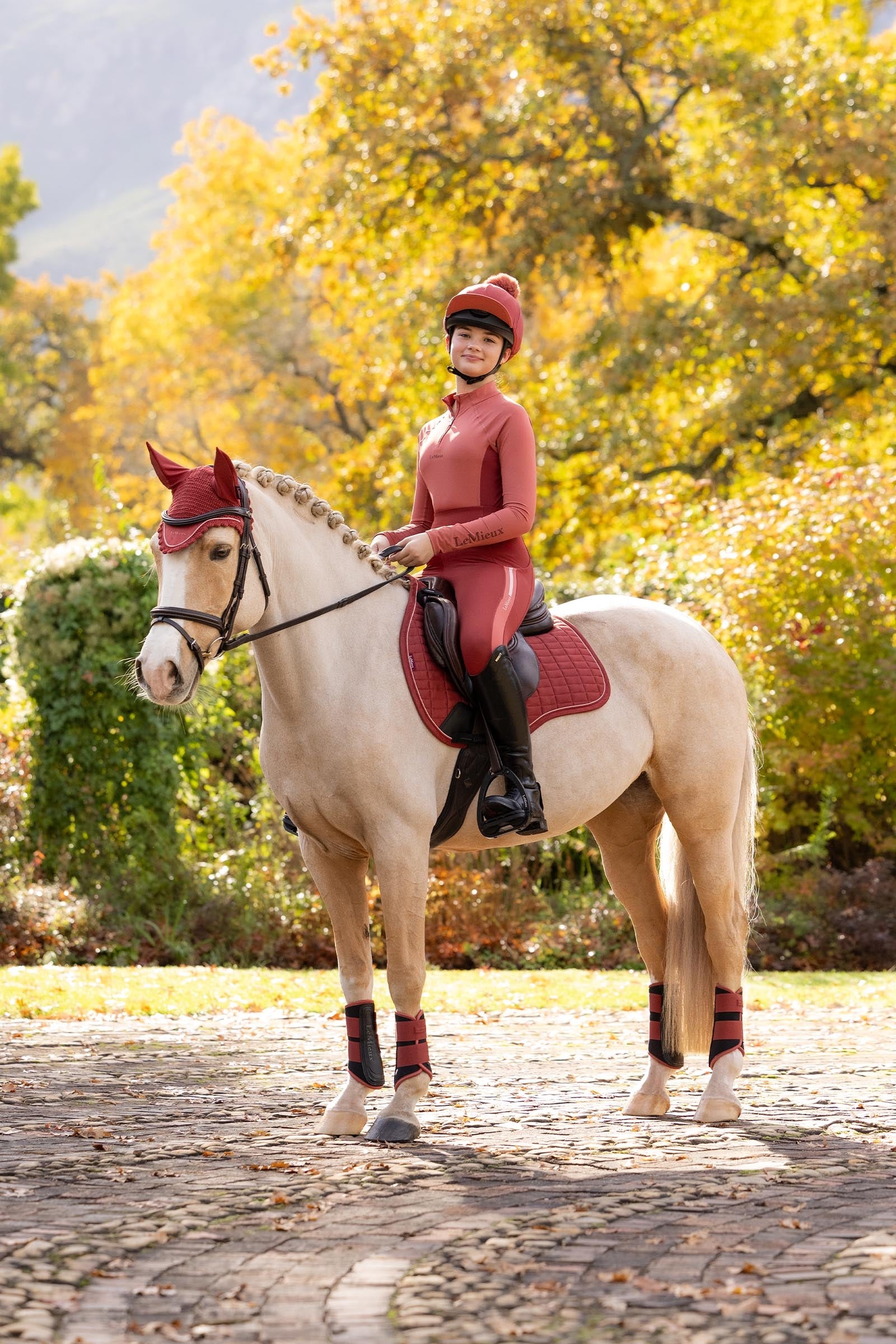 LeMieux Suede GP Square Saddle Pads