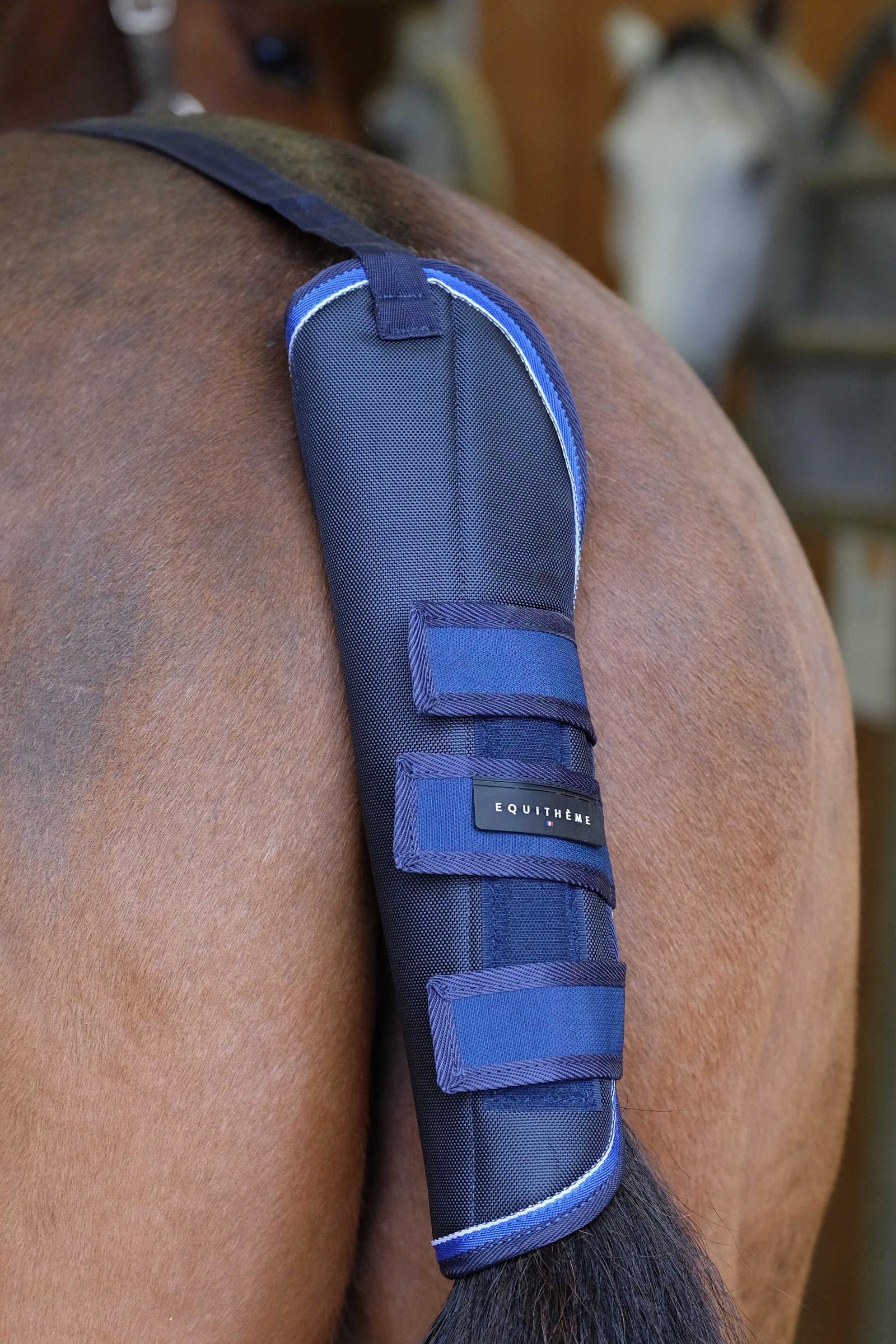 EQUITHÈME TYREX 1680D Tail Guard Leg & Hoof Protection