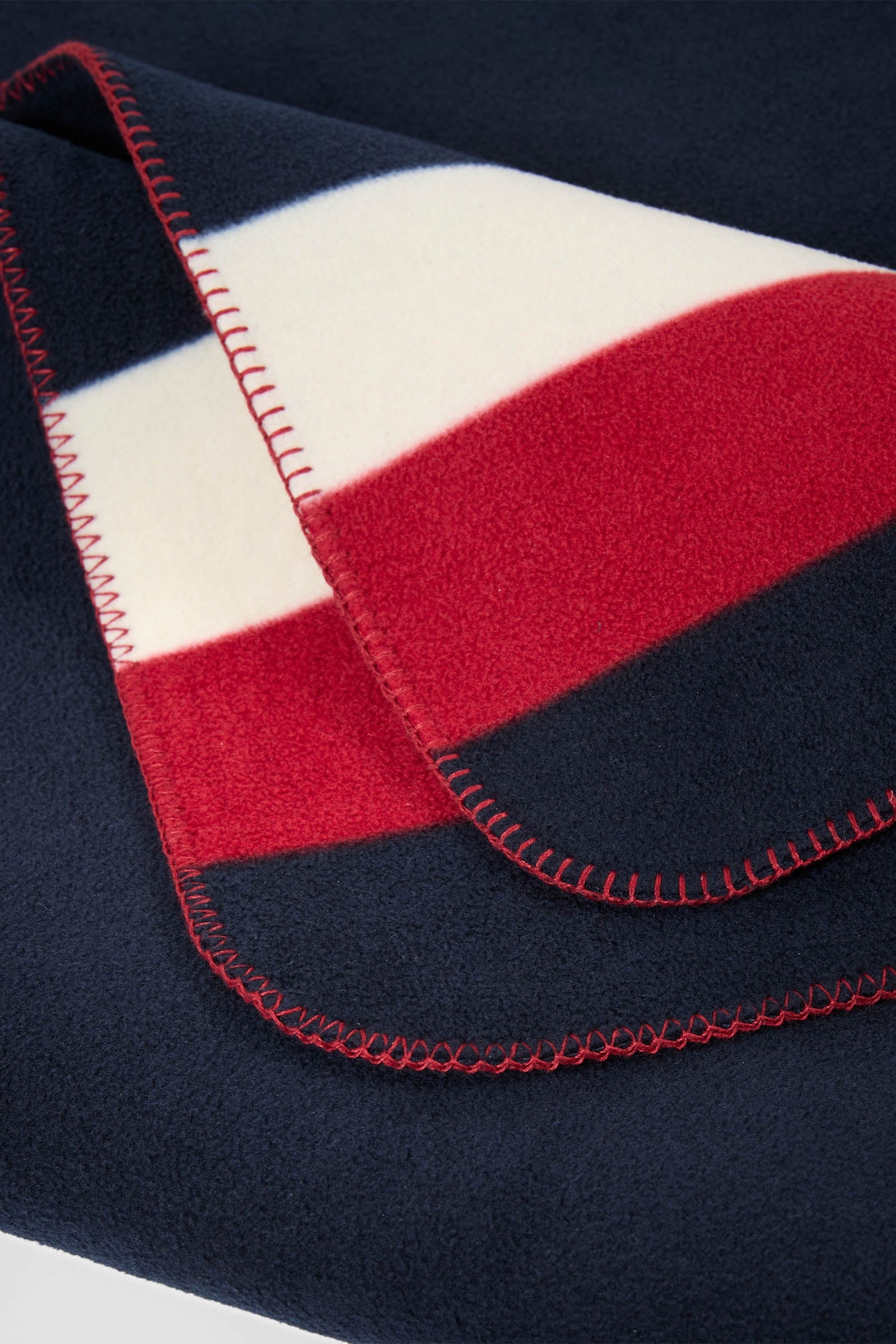 Tommy Hilfiger Equestrian Hillsdale Square Rug MULTI Horse Rugs