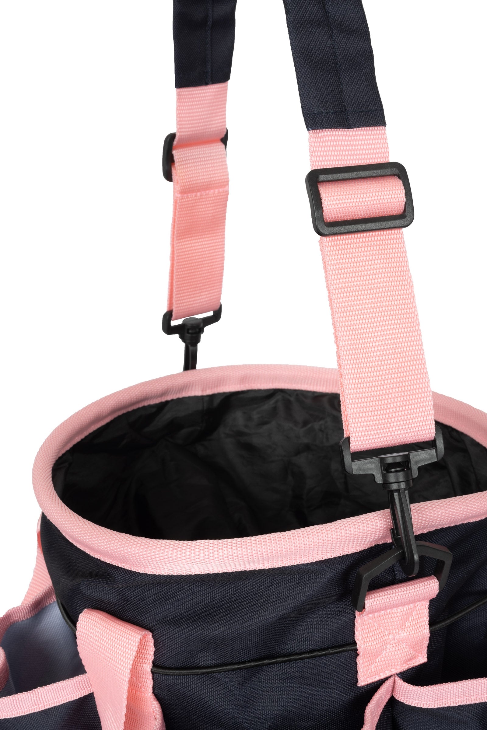 Pack shot 4