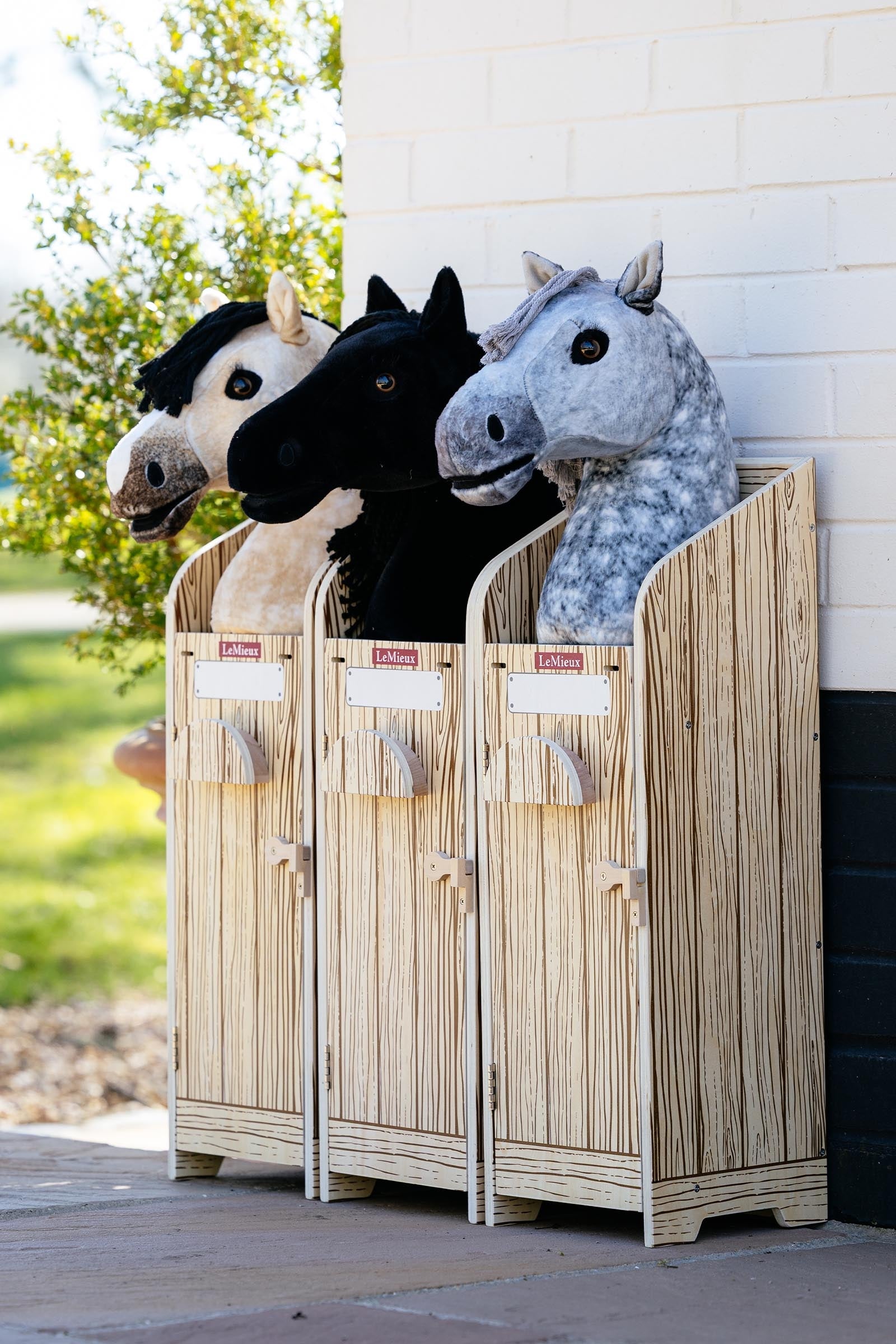 LeMieux Hobby Horse Stable Wooden Gifts & Toys