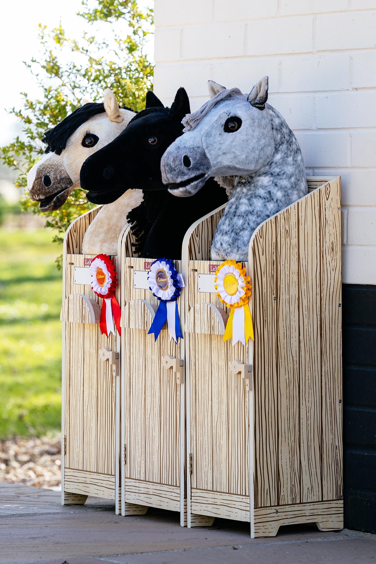 LeMieux Hobby Horse Stable Wooden Gifts & Toys