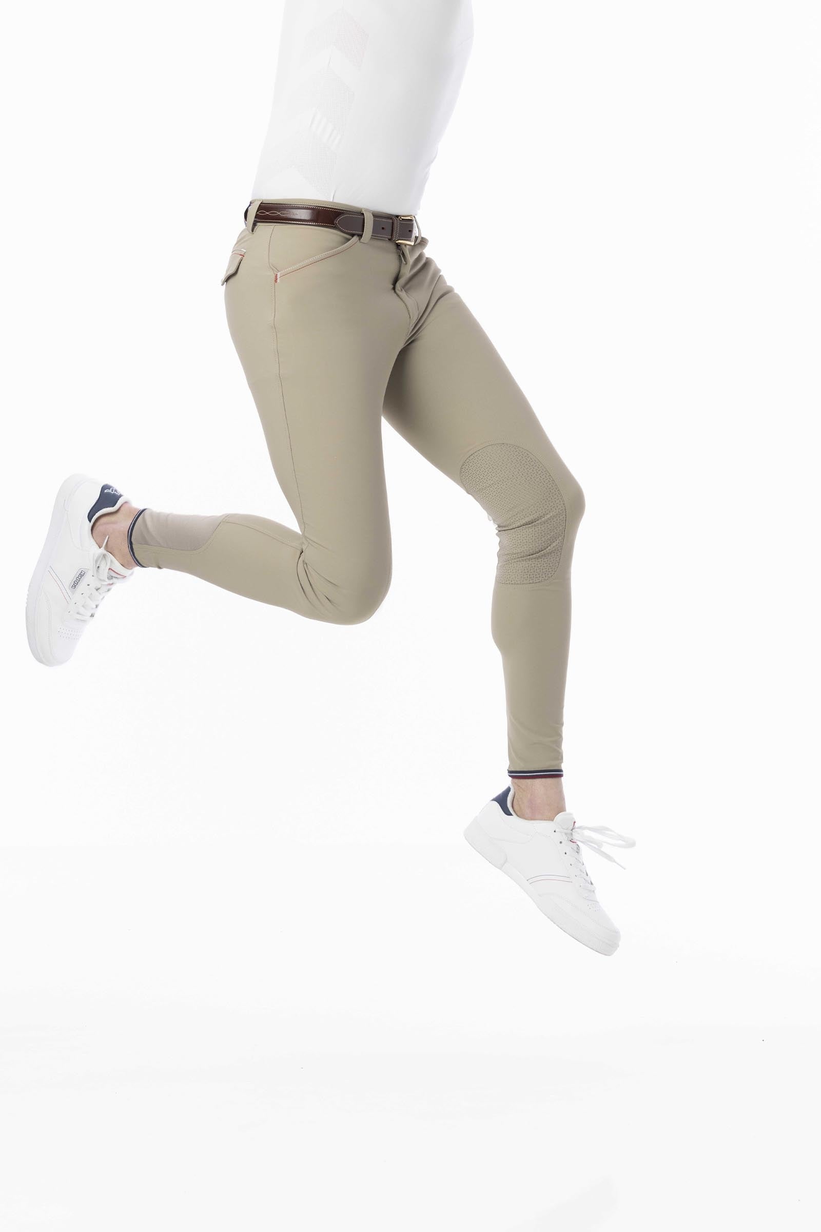 Model shot 6