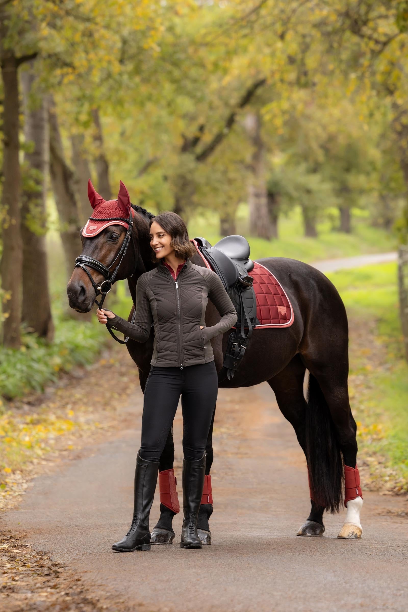 LeMieux Loire Classic Square Dressage Saddle Pad Saddle Pads