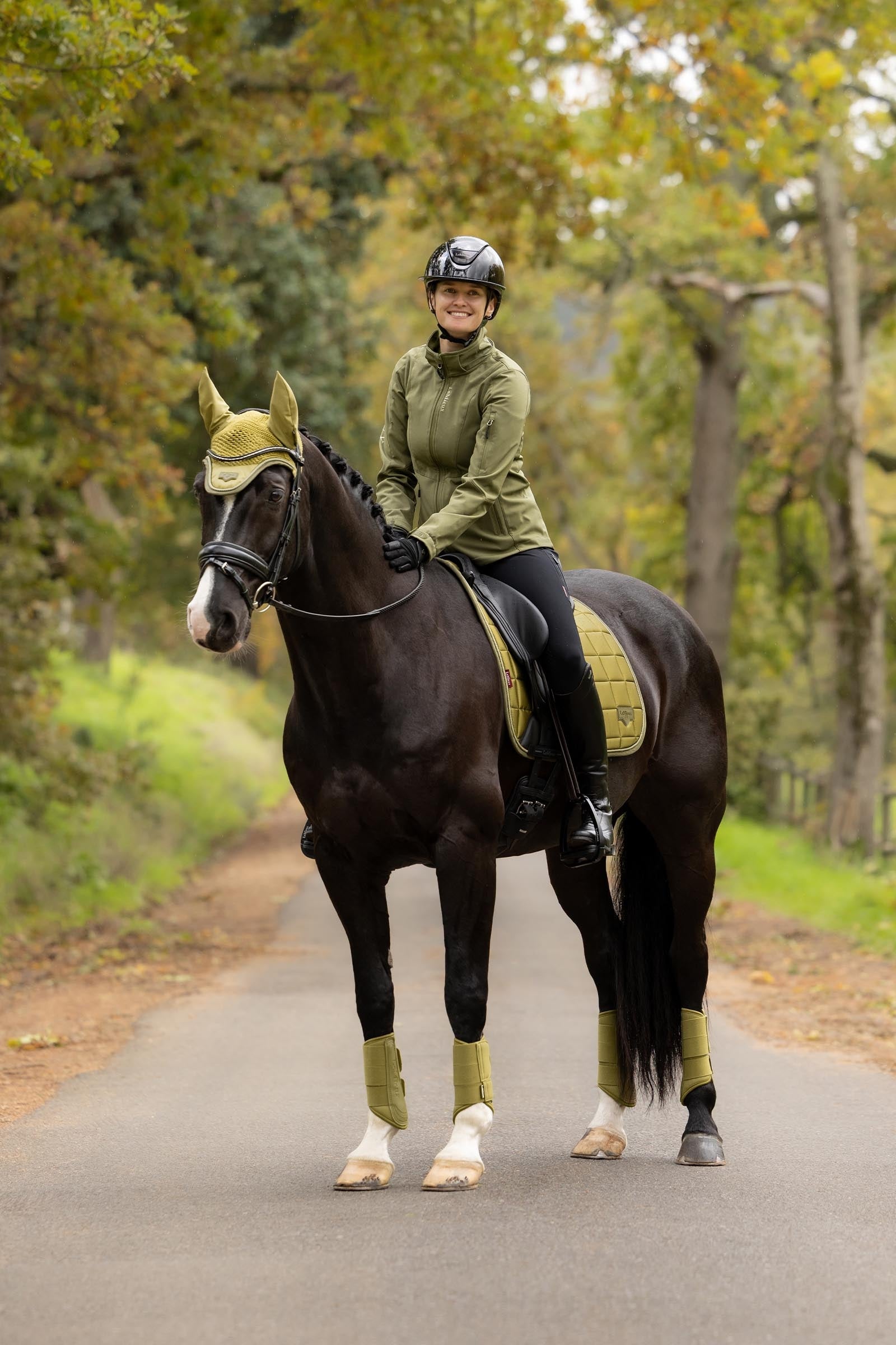 LeMieux Loire Classic Square Dressage Saddle Pad Saddle Pads