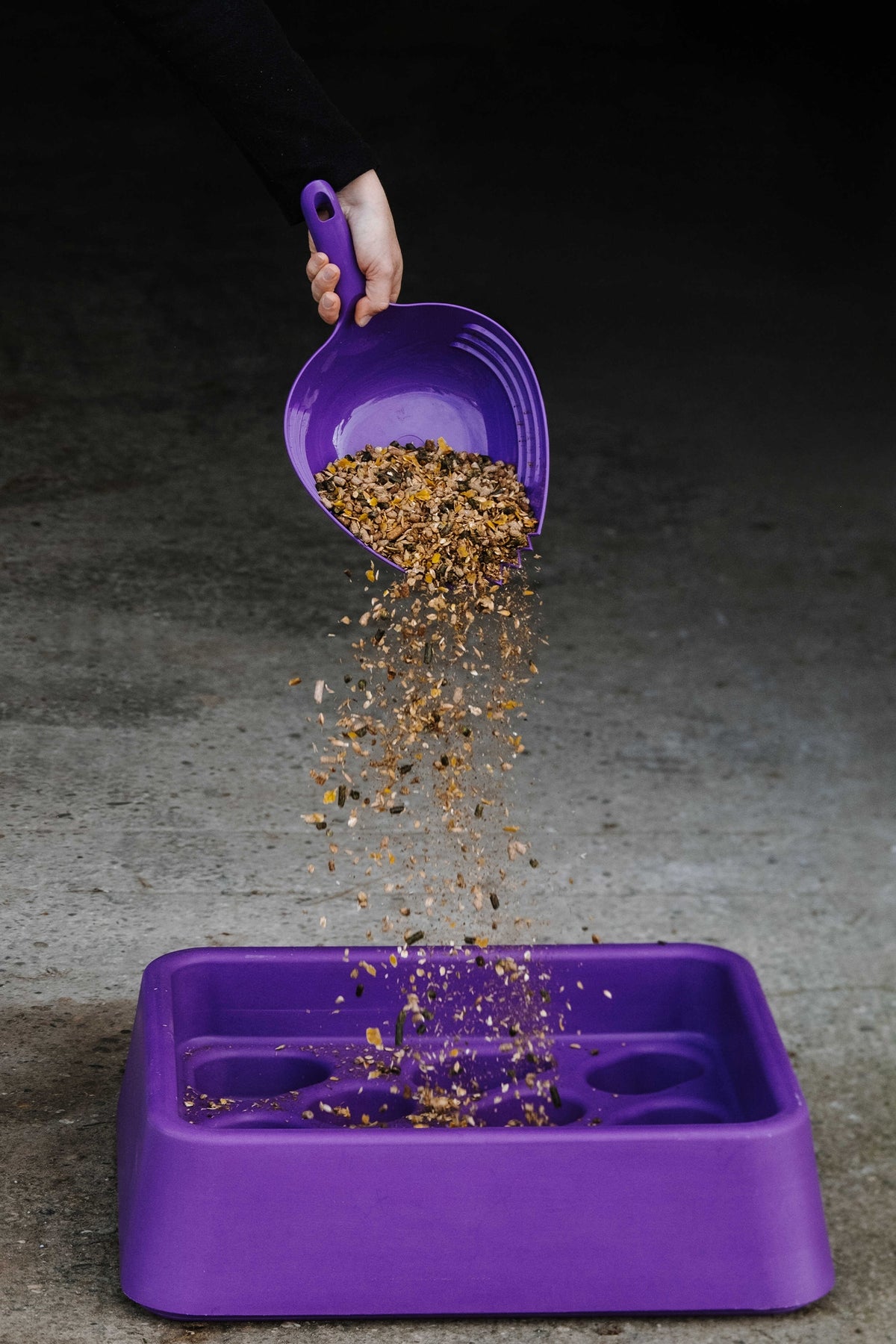 HIPPOTONIC SHARK Grain Measure, 2,70 L Horse Feeders & Waterers