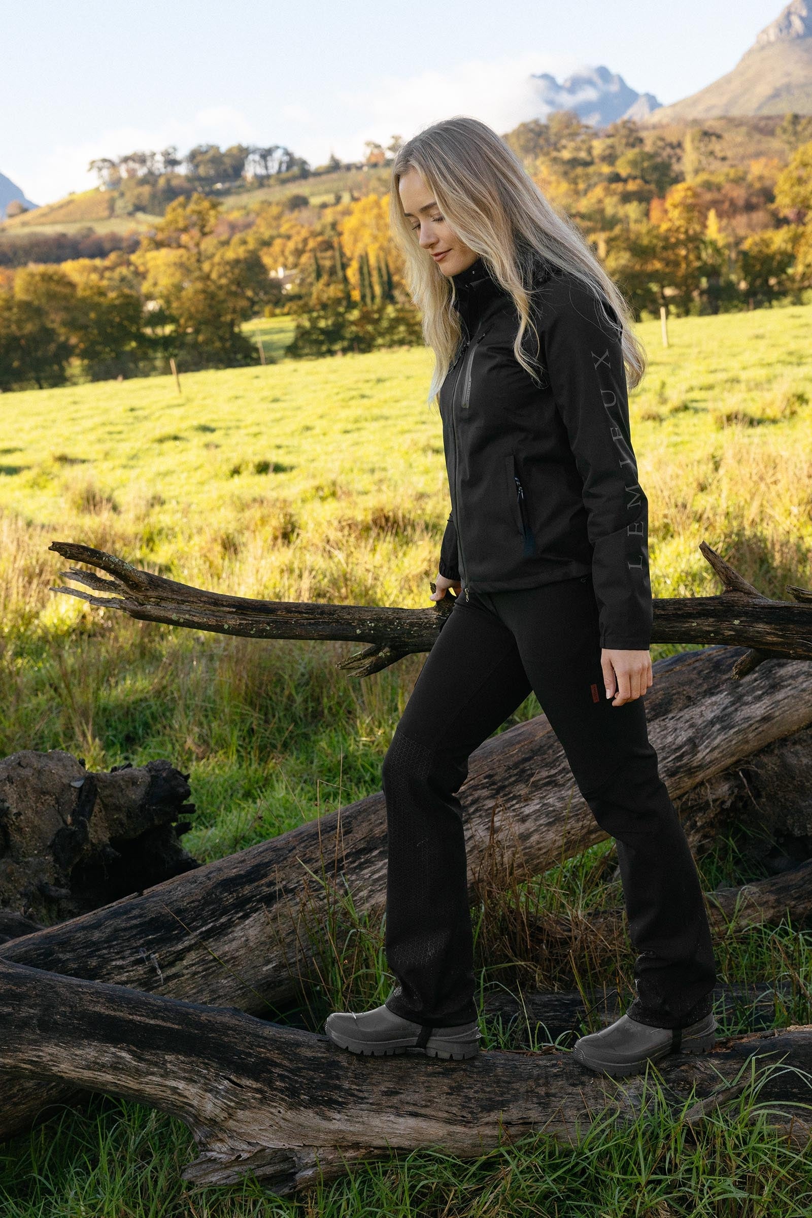 Lifestyle shot 3