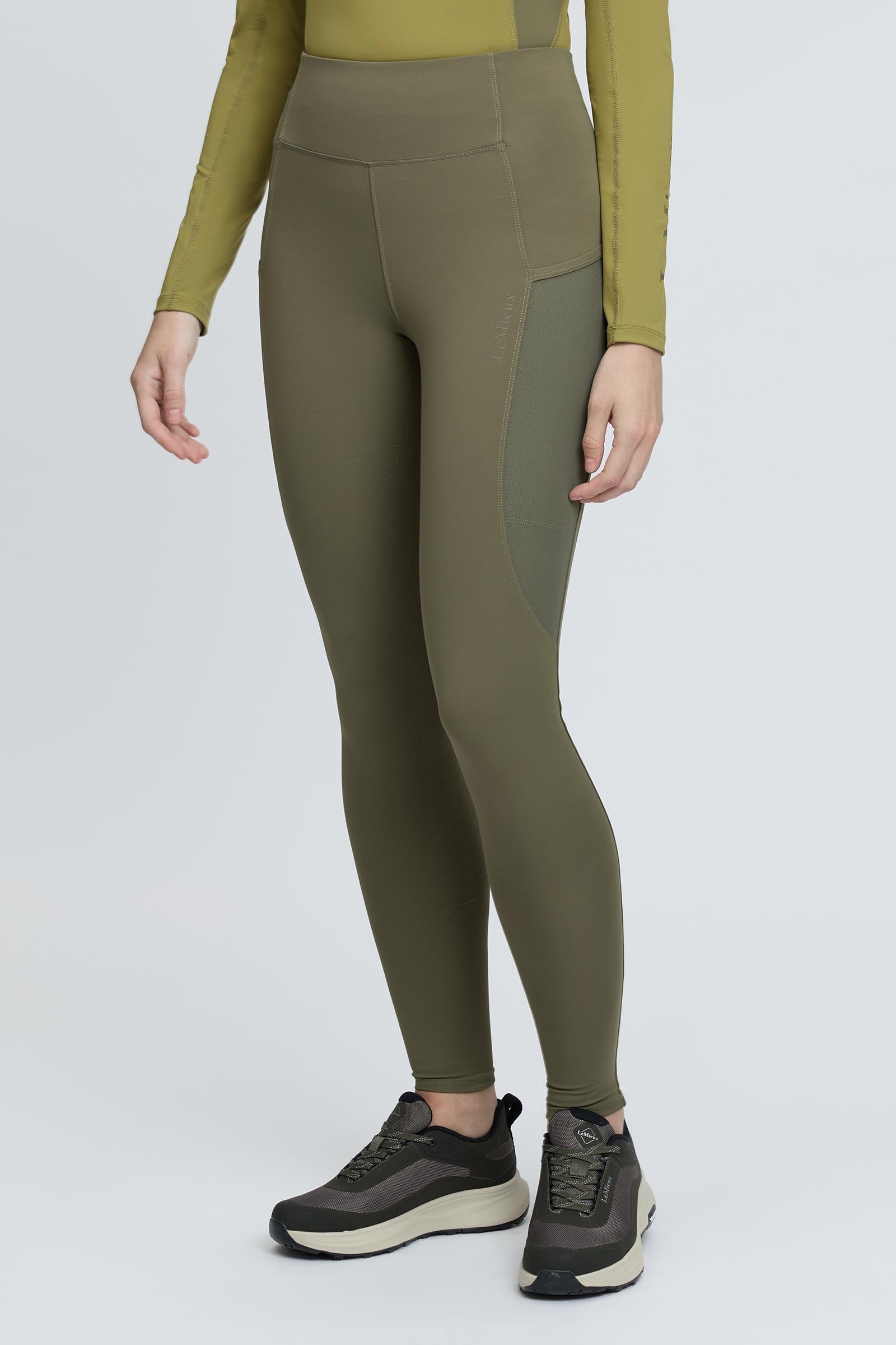LeMieux Naomi Women´s Pull On Breeches Womens Breeches