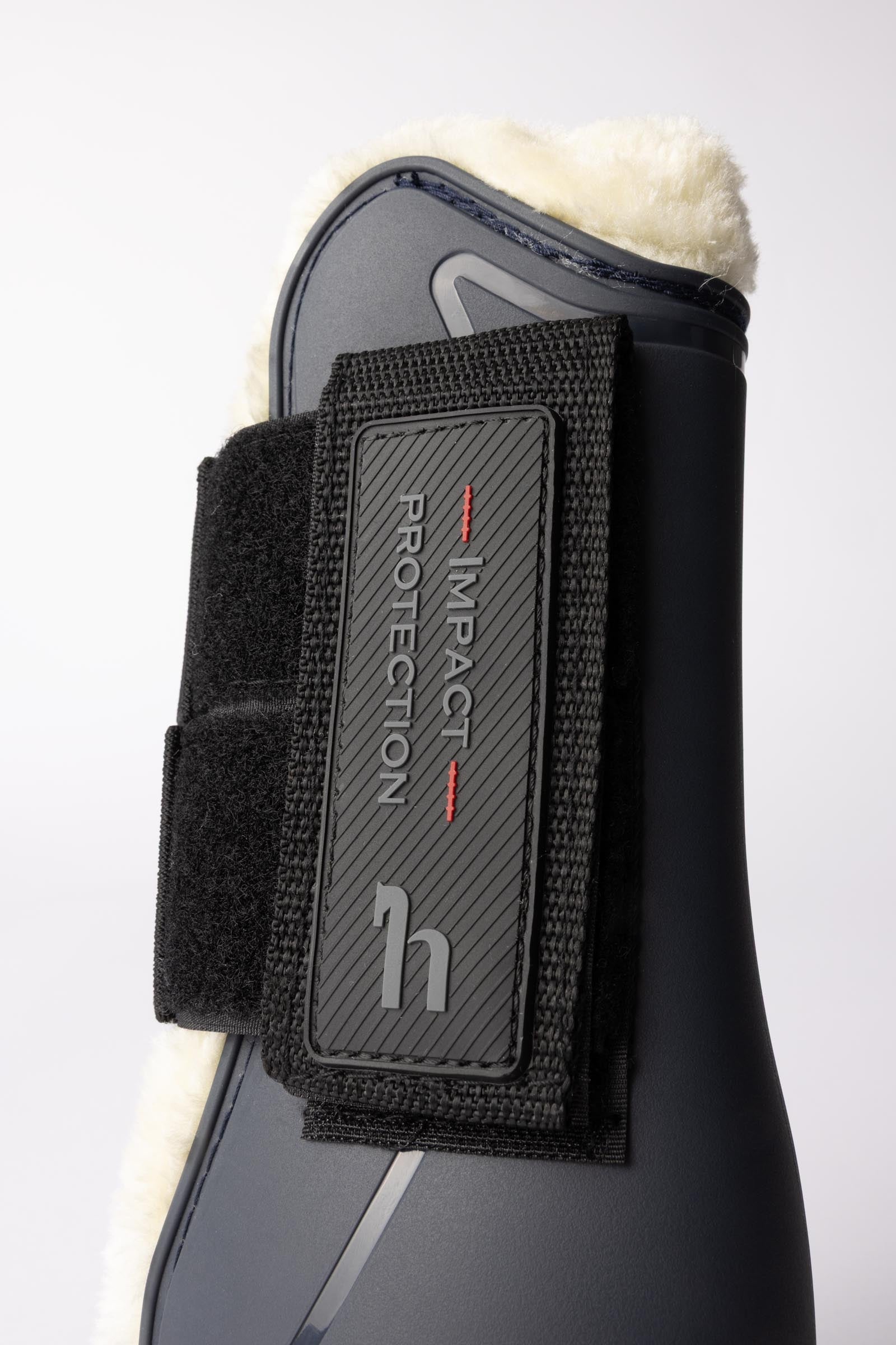 Horze Armour Airflow Tendon With Fake Fur Leg Protection & Hoof Protection for Horses