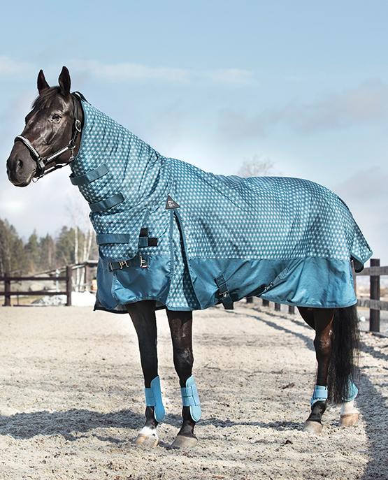 Stable weights. Попона FOUGANZA. Попона зимняя Фуганза. Нахвостник для лошади. Turnout Rug Highneck HKM Brown.